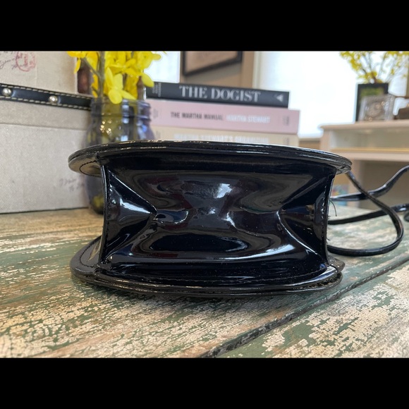 Fun Barganza & Co. Patent Leather Crossbody Bag - Picture 4 of 9